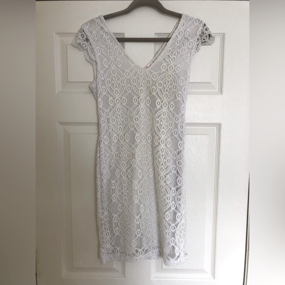 Lottie Moss White Bodycon Mini Dress (Size M) New With Tags